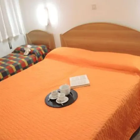 Appartamento Functional Flat Next To The Sea In